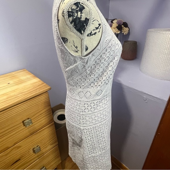 NWT French Conenction Schiffley Summer Cage V-Neck Dress - Size 4 - Picture 5 of 10